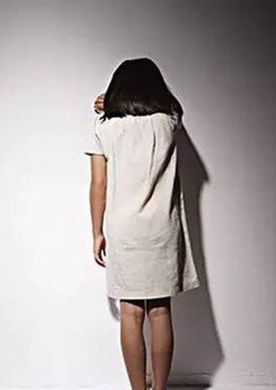 Kh&ocirc;ng cầm được cảm x&uacute;c khi nghe t&acirc;m sự của chị ấy