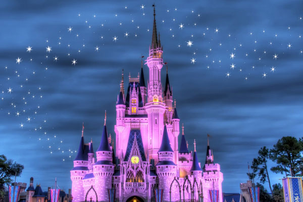 Disney lập kỷ lục vô tiền khoáng hậu với doanh thu 7 tỉ đô/năm