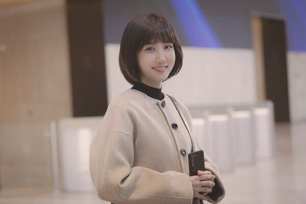 Park Eun Bin chinh phục khán giả với diễn xuất trong phim mới 'Extraordinary Attorney Woo'
